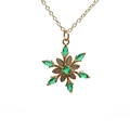Vergulde bloem hanger ketting met marquise geslepen groene zirkoon en glanzende accenten - Groen