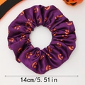 Chouchou d'Halloween en satin violet foncé avec des motifs citrouille orange - Citrouille Violette