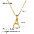 Macro-opname van 18k vergulde letter A hanger ketting met afmetingen en gewicht - A(NB-N1044)