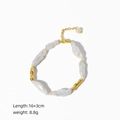 Bracelet en perles baroques avec métal doré texturé et chaîne réglable de 16+3 cm - Bracelet
