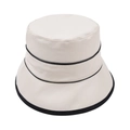 Sombrero de pescador minimalista de cuero PU crema con elegantes ribetes negros de contraste - Estilo de Borde Crema / Blanco Roto