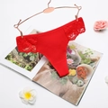 Perizoma rosso da donna in cotone a coste con bordi in pizzo floreale raffinato - S(30) / Rosso