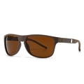 Gafas de sol TR clásicas para hombre con montura marrón y lentes de té, vista de estudio a 45° - Montura Té Lente Té