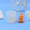 Moule en silicone 3D lapin mignon pour savon avec produit fini orange vif - Style Lapin Heureux aux Longues Oreilles qui Rit (2)
