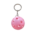 Dettaglio del portachiavi pickleball rosa con fori cavi e anello in metallo lucido - Palla Cava Rosa