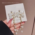 Eleganti orecchini a fiocco in argento S925 con perle e nappe a catena dorata e strass - Frangia di Perle con Fiocco Oro (E0203)