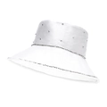 Eleganter weißer Satin-Fischerhut mit Netz-Krempe und glänzenden Strassstein-Verzierungen - M (56-58cm) / Weißer Strass-Stil