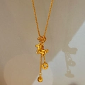 Collier plaqué or 18 carats avec pendentifs cheval et pièce de style chinois chic - 70# Collier-Or-Cheval pièce de chaîne torsadée (Plaqué or réel)