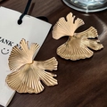 Exaggerated golden ginkgo leaf earrings with detailed texture in a stylish vintage design - Golden Ginkgo Leaf Texture Drop Earrings