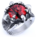 Gothic Punk Teufelsauge Ring mit rotem Stein und Totenkopfkrallen aus Edelstahl - US-Größe 7 / Rotes Auge