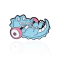 Broche en émail crocodile bleu mignon soulevant des poids avec haltère rose - Style Bébé Crocodile Fait du Sport (CC813)