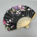 Japanischer Fächer mit schwarzen Seiden- und lila Pfingstrosen-Blumenmustern - Nr. 8 Schwarz