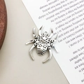 Vintage silver alloy spider pendant with detailed grid texture for jewelry making - 25x28mm / Spider