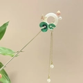 Goldene Hanfu-Haarnadel mit grünen Lotusblättern, Schmetterling und Perlenquasten - Goldenes Bambusblatt Rosa Schmetterling Künstliche Perle Quasten-Stil (7617)