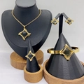 Goldenes Rauten-Schmuckset mit dunklen Steinen: Kette, Ohrringe, Ring und Armband im Set - Schwarzer Stein Stil (KS228754-LX)