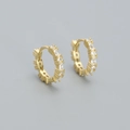 Elegante Creolen aus S925 Sterlingsilber in Gold mit funkelnden klaren Edelsteinen - 925er Silber / Gold