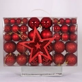 Detailansicht von 101-teiligem rotem Weihnachtskugel-Set mit matten und glänzenden Kugeln - 101 Stück/Pack (Mit Stern) / Rot