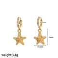 Dimensioni dettagliate degli orecchini a stella marina dorati con cristalli e cerchio 8mm - Stile a Stella Marina(TE60374)