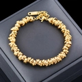 Elegante pulsera de cadena retorcida de acero inoxidable dorado para mujer en caja - Pulsera / Dorado