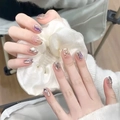 Unghie finte viola futuristiche con gemme 3D e glitter su base trasparente - Goccia d'Oro Diamante a Colori (BY1368) / 30 Pezzi/Confezione (Tipo di Colla per Fototerapia)
