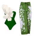 Donkergroen badpak op één schouder met 3D-bloem, parels en bijpassende bloemen sarong - S / Set met groene Zirkonia