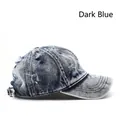Berretto da baseball in denim blu scuro con effetto invecchiato e fibbia regolabile - Blu scuro