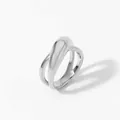 Minimalist silver crossover ring with a drop-shaped bulge and polished mirror finish - US 6 / Silver (B560)