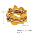 Bague multicouche ondulée en acier inoxydable doré et or rose pour femmes élégantes - US 8 / Style de Couronne à 3 Couches Or et Or Rose (A999-10)