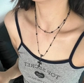 Collana a doppio strato con perline nere e pendente a croce in metallo vintage - 14# Collana di Perle Nere a Doppio Strato Ciondolo a Croce (HN7339)