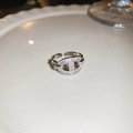 Macro view of silver H-shaped ring with pavé-set rectangular and round zircons - 5# H-shape Letter Chain Design / Silver