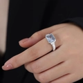 Ring mit klarem Stein im Smaragdschliff und silbernem Seil-Struktur-Design - US 6 / Klarer Glasstein Stahl-Stil (A504)