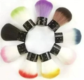 Ensemble de pinceaux à poudre et manucure avec poils colorés et manches noirs - La Brosse À Poussière Fournie Avec Le Socle Sera Expédiée De Manière Aléatoire.