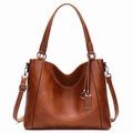 Braune Hobo-Tasche aus Kunstleder mit Tragegriffen, Silber-Hardware und Schultergurt - Tote Bag mit Großer Kapazität / Braun