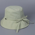 Détail du chapeau de soleil en nylon avec coutures renforcées et nœud papillon décoratif - M (56-58cm) / Vert