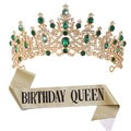 Goldene Birthday Queen Schärpe mit Glitzer und passende goldene Tiara mit grünen Strasssteinen - Grüne Krone + Goldene Queen Schärpe Set