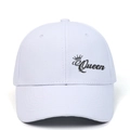 Berretto da baseball in cotone bianco con ricamo Queen nero e logo corona su sfondo pulito - Regolabile / Bianco Queen