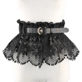 Detalle del cinturón corsé de encaje negro con calados y una hebilla de metal vintage - 01 Hebilla de Pasador/Negro