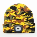 Camouflage knit beanie with integrated LED headlamp and Bluetooth speakers for outdoors - 4-LED Style / Camouflage