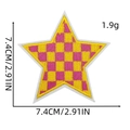 Rosa und gelbe karierte Stern-Stickereiaufnäher mit Maßangaben und Gewichtsdetails - Schachbrett Stern Patch 4# (Gelb & Rosa)