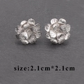 Silver flower-shaped earrings with 18k gold plating, size 2.1cm by 2.1cm studs - Silver Large Flower Style (M60017)