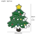 Emaillierte Weihnachtsbaum-Brosche mit bunten Ornamenten und Größenangaben - Weihnachtsbaum