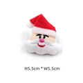 Détail d'une broche Père Noël en peluche avec broderie et mesures de 5,5 cm - Père Noël Avec Broche