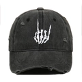 Gorra de béisbol negra lavada con bordado de mano de esqueleto blanco y agujeros usados - Negro