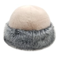 Cappello invernale in ecopelliccia beige e grigia con design in peluche spesso e caldo - M (56-58cm) / Cappello Mongolo Beige