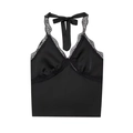 Elegante top de satén negro con cuello halter y ribete de encaje en posición plana - S / Negro