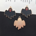Dreiteiliger Emaille-Halloween-Geist Anhänger mit roségoldener Metallrückseite - Schwarzer Geist 24x28mm (15125)