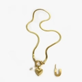 Golden snake chain necklace with heart pendant and freshwater pearl accessory - Gold - Letter U