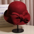 Élégant chapeau cloche en feutre de laine bordeaux avec grand nœud de style Hepburn - M(56-58CM) Réglable / Bordeaux