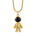 Colgante de astronauta en acero de titanio dorado con máscara negra brillante y cadena fina - Estilo Dorado (KN117130-WGLD)