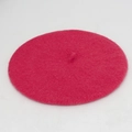 Boina clásica de lana fucsia para mujer con lengüeta decorativa y silueta redondeada - M (56-58cm) / Rosa oscuro